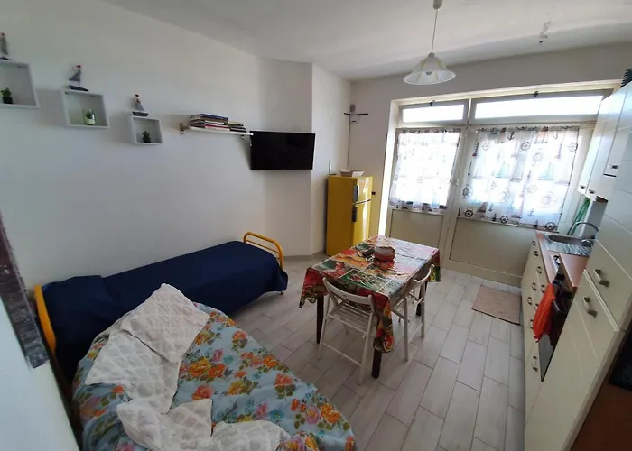 Queen Apartment